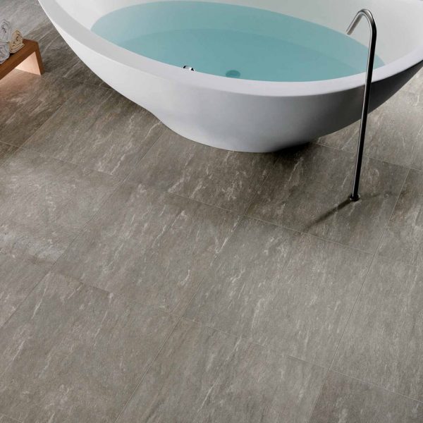 Cast 60x60 Rect - Fliesen für Schwimmbad