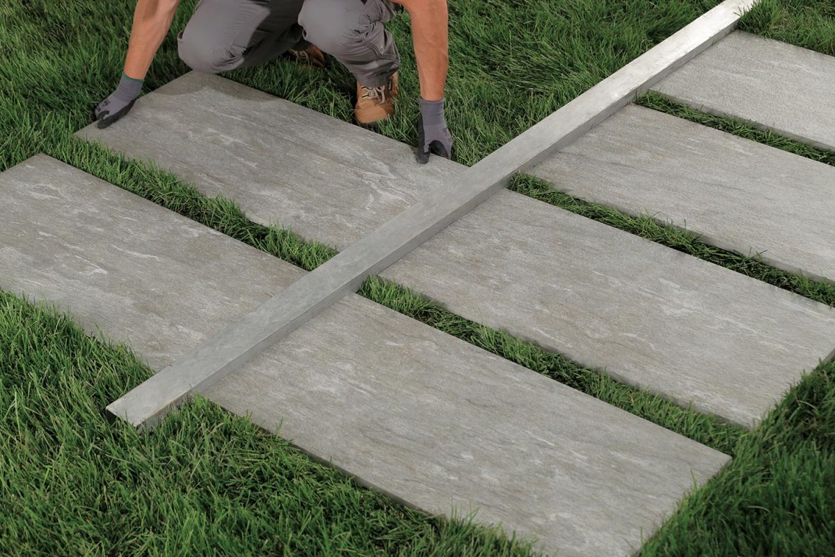 Fliesen 2cm: Verlegung auf Rasen - Wie legt man 20mm Fliesen auf Gras?