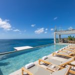 Villa mit Pool Bali Stein Zephyr von Novoceram - Saint Martin Caraïbes