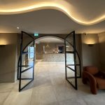 Empfangsbereich des Hotels Chabran – Concept Déco
