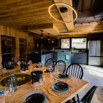 Fliesen der Kollektion „Zéphyr“ im Esszimmer – Chalet „Par Amour“